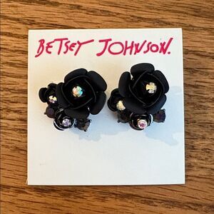 Betsey Johnson | Black Floral Stud Earrings | 1” Width
